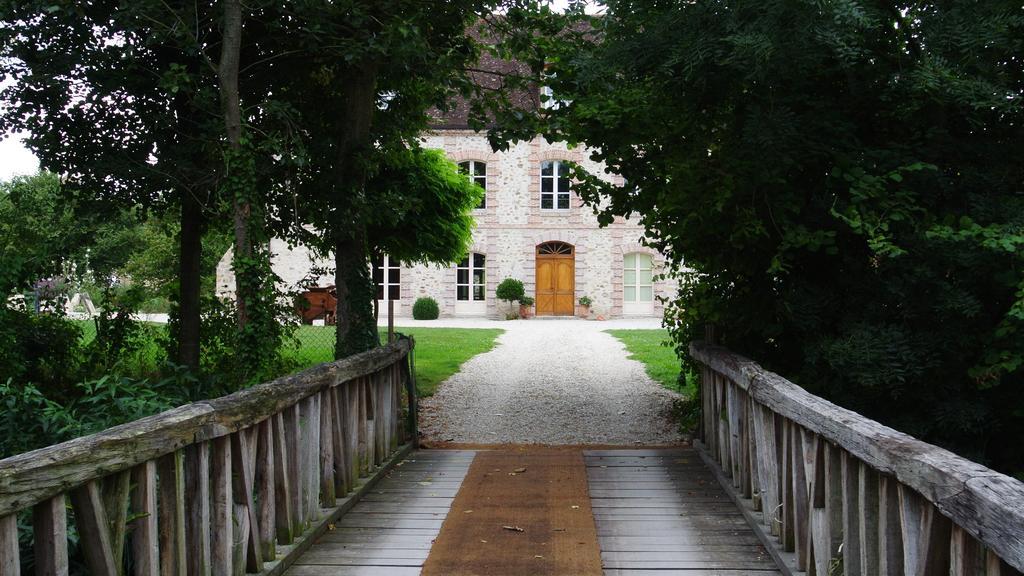 Le Chateau De Mon Pere Bed and Breakfast Villiers-aux-Corneilles Buitenkant foto